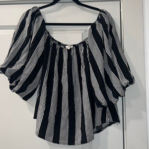 Entro off the shoulder top